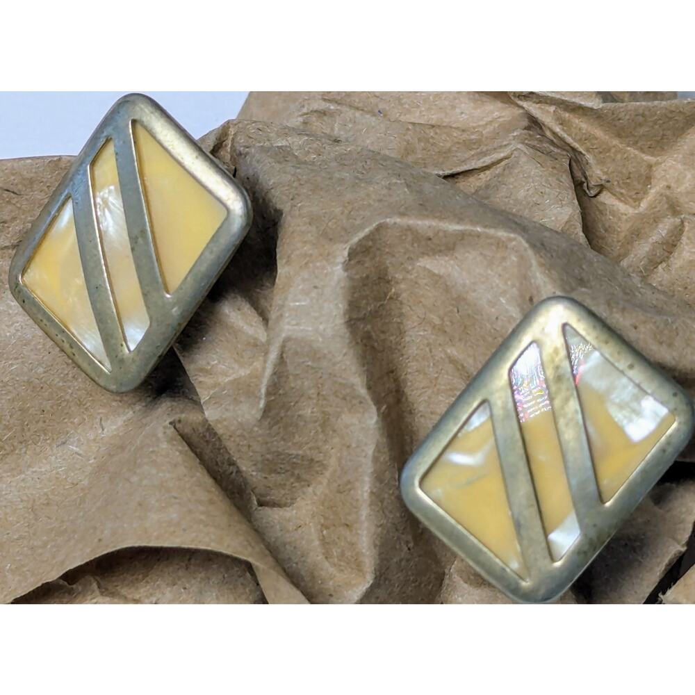 Vintage Goldtone Shell Inlay Cufflinks 3/4" Rectangular MCM Brutalist 50s 60s